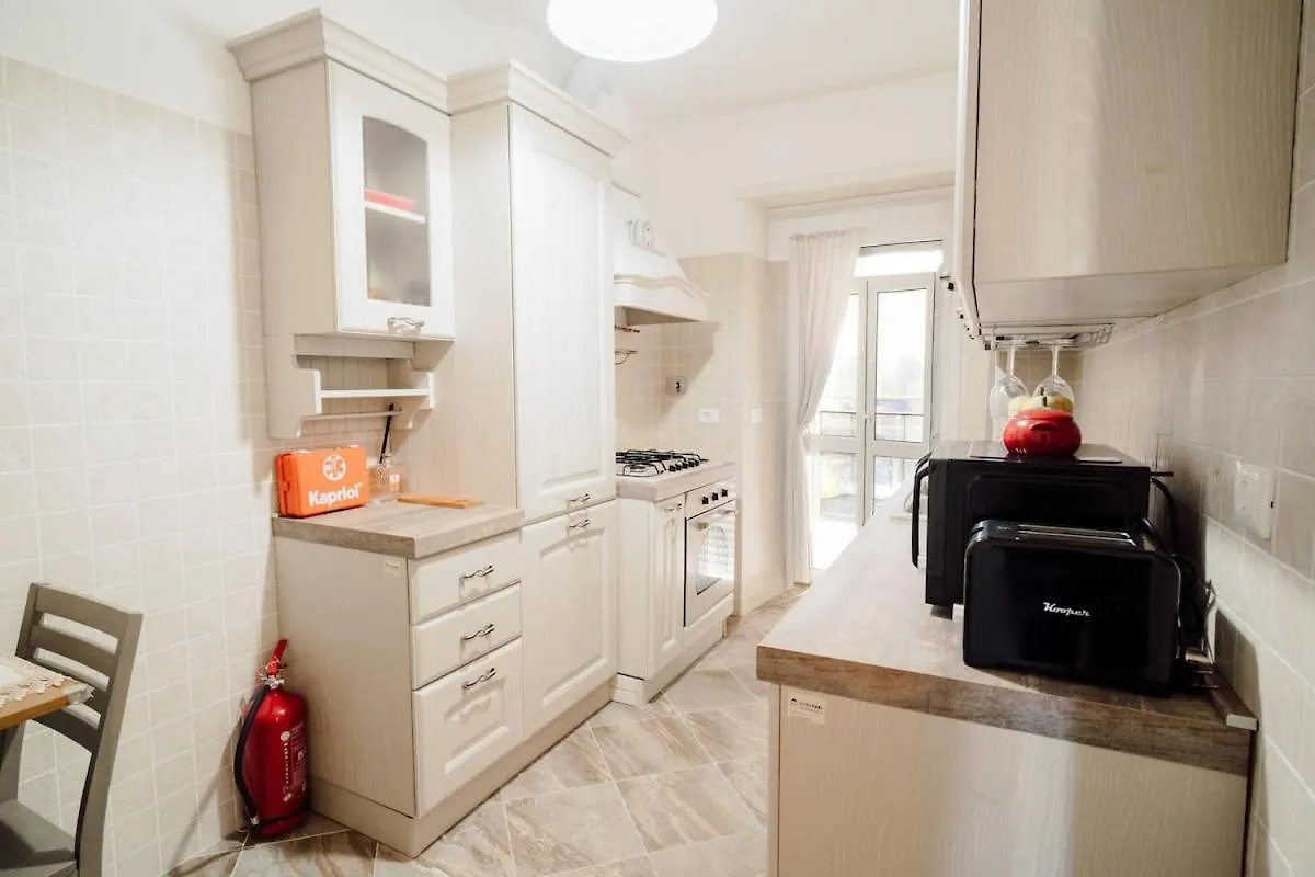 Apartment Dream Vacation Suites Rome